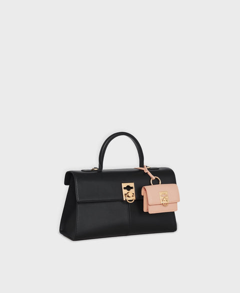 Medium Stance - Black Handbags Cafuné 