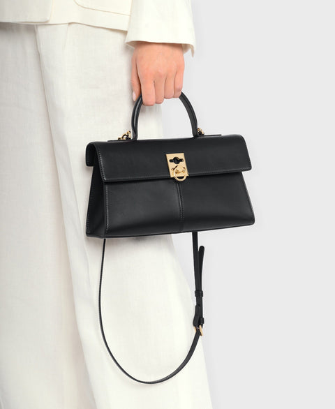 Medium Stance - Black Handbags Cafuné 